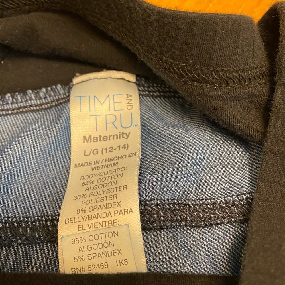Maternity jeggings